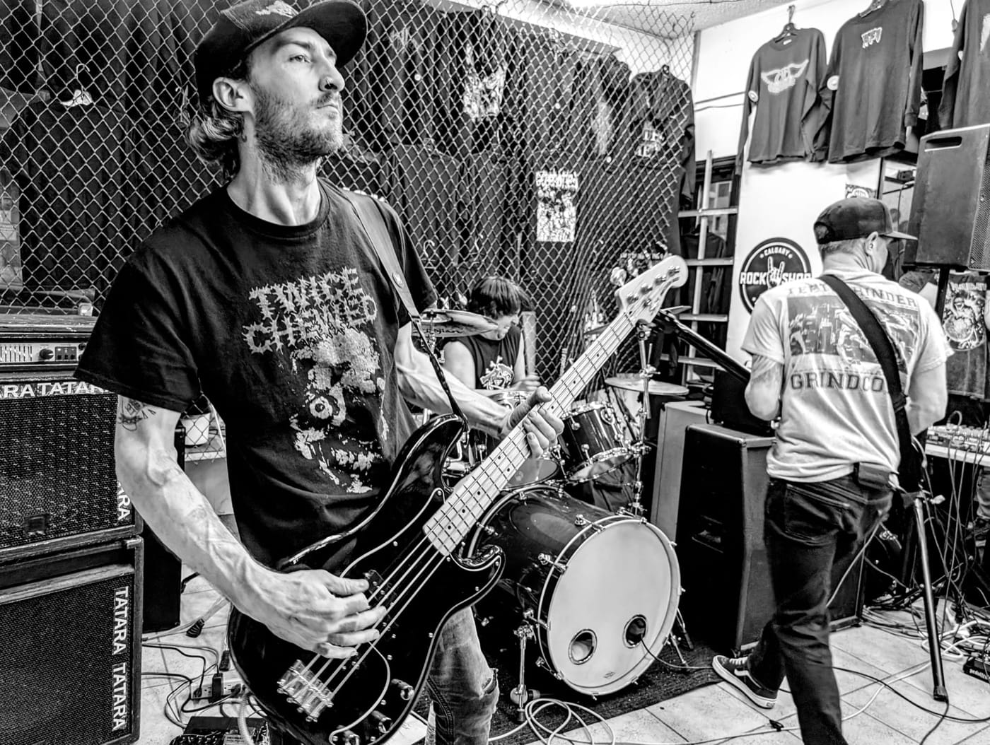 BOTTOM FEEDER talk debut EP "I", bringing early-2000s metalcore back home, and Calgary's all-ages scene rebuild 6 Bottom Feeder