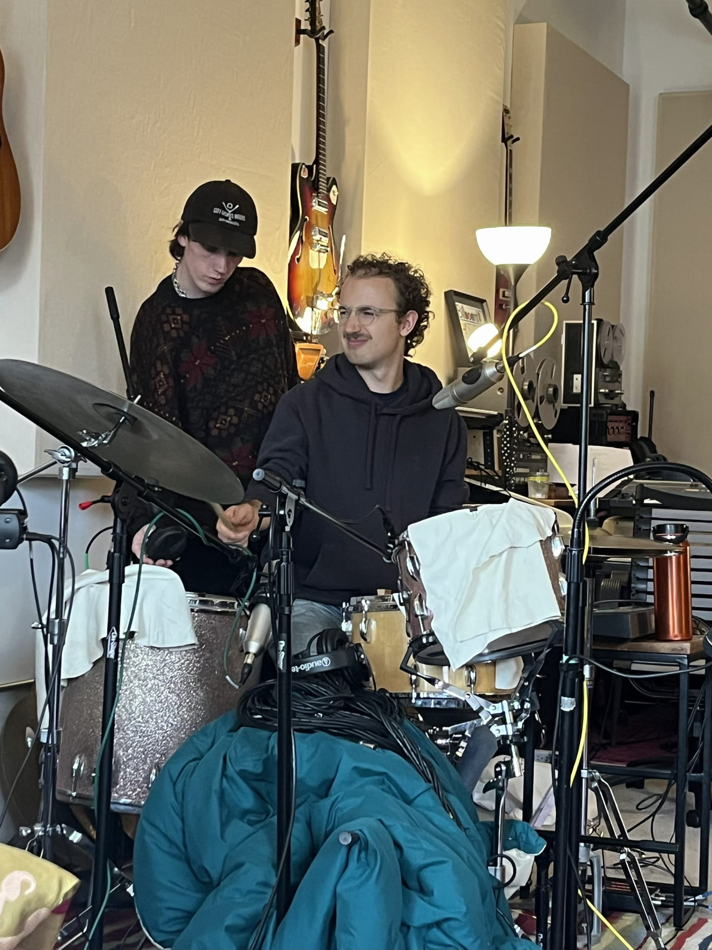 Brooklyn's HONEY VHS swaddle their folk-rock in analog warmth on "With Pulp" 5 HONEY VHS