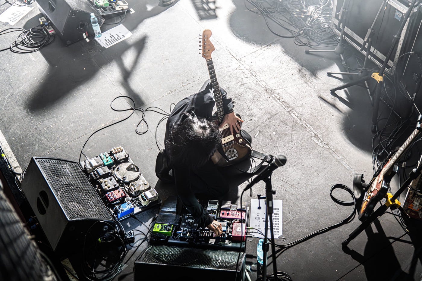 Japanese post rock maestros MONO discuss 'Snowdrop', recording without Steve Albini, and the language of flowers 9 MONO live by Ogino Design