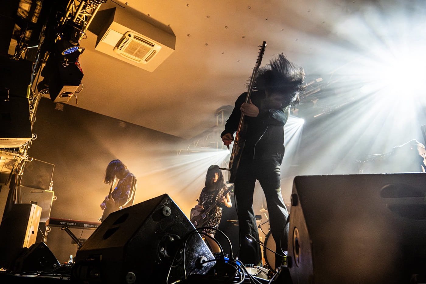 Japanese post rock maestros MONO discuss 'Snowdrop', recording without Steve Albini, and the language of flowers 5 MONO live by Ogino Design