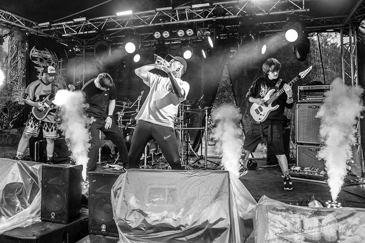 Deathcore act SINNER SELF comment on Slovakia's underground, share "Malignant" 2 SINNER SELF live at Destroy Fest vol. 4!