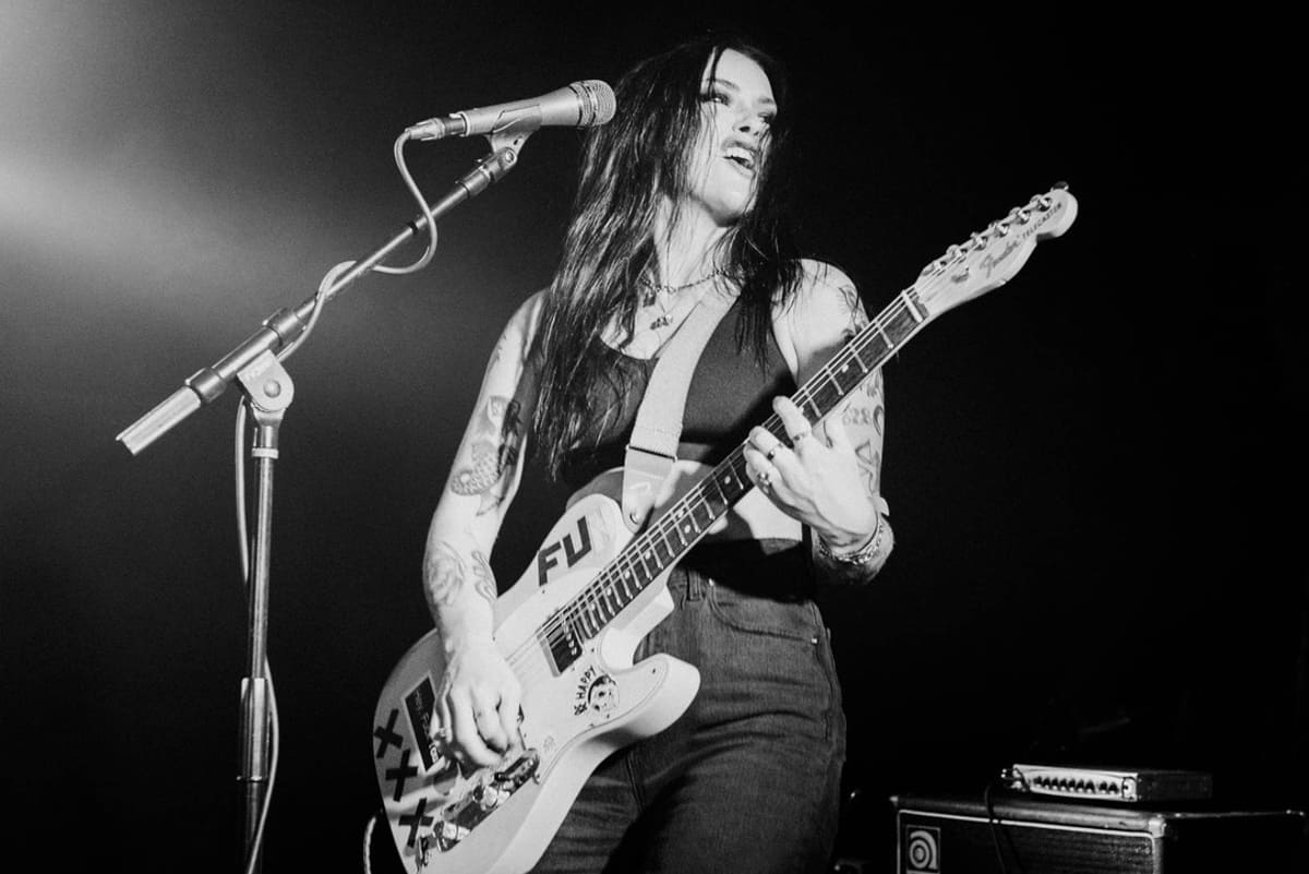 LA's MERMAID ISLAND turn punk rock survival mode into a self-titled debut 6 Alex MacDonald by Jeff Antons