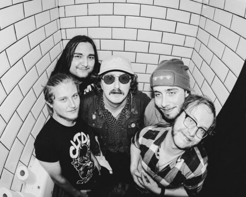 Emoviolence act IN LOVING MEMORY reunite, re-release iconic 2000