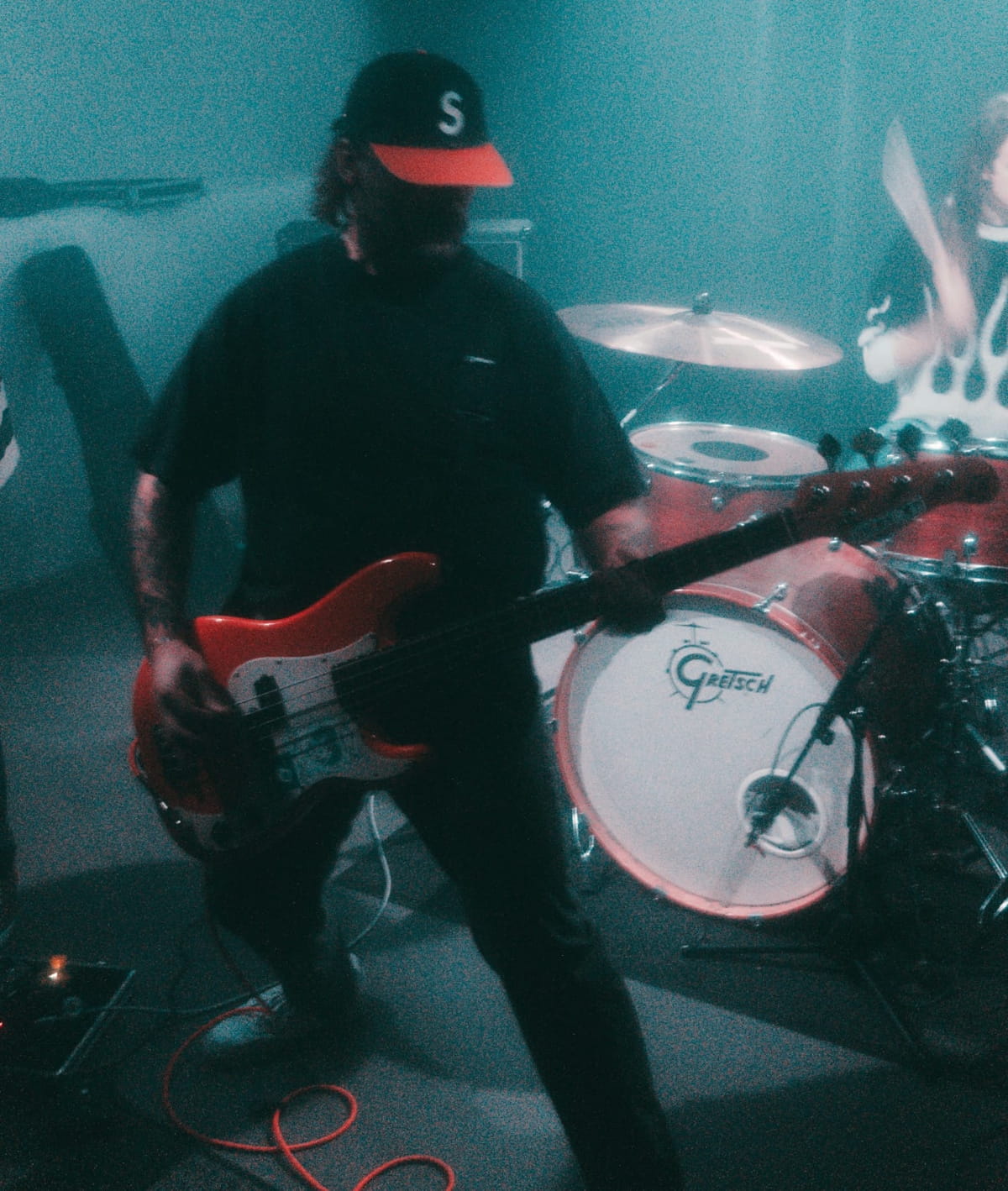 junejunejuly's "a false warmth"": East Westphalia DIY, 5th wave emo and five DIY labels across four continents 9 junejunejuly