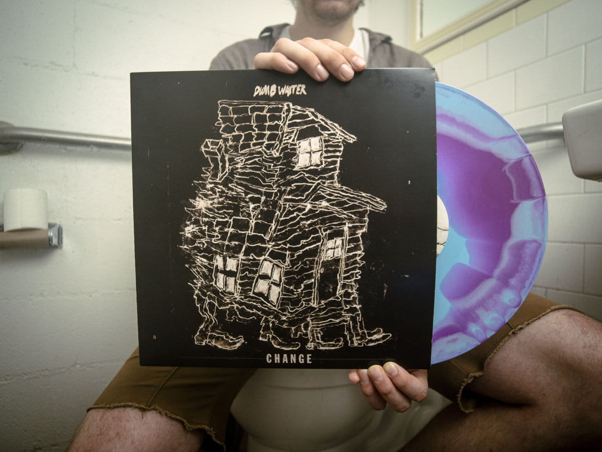 Richmond's DUMB WAITER go track by track through dense new masterpiece "Change" 4 DUMB WAITER