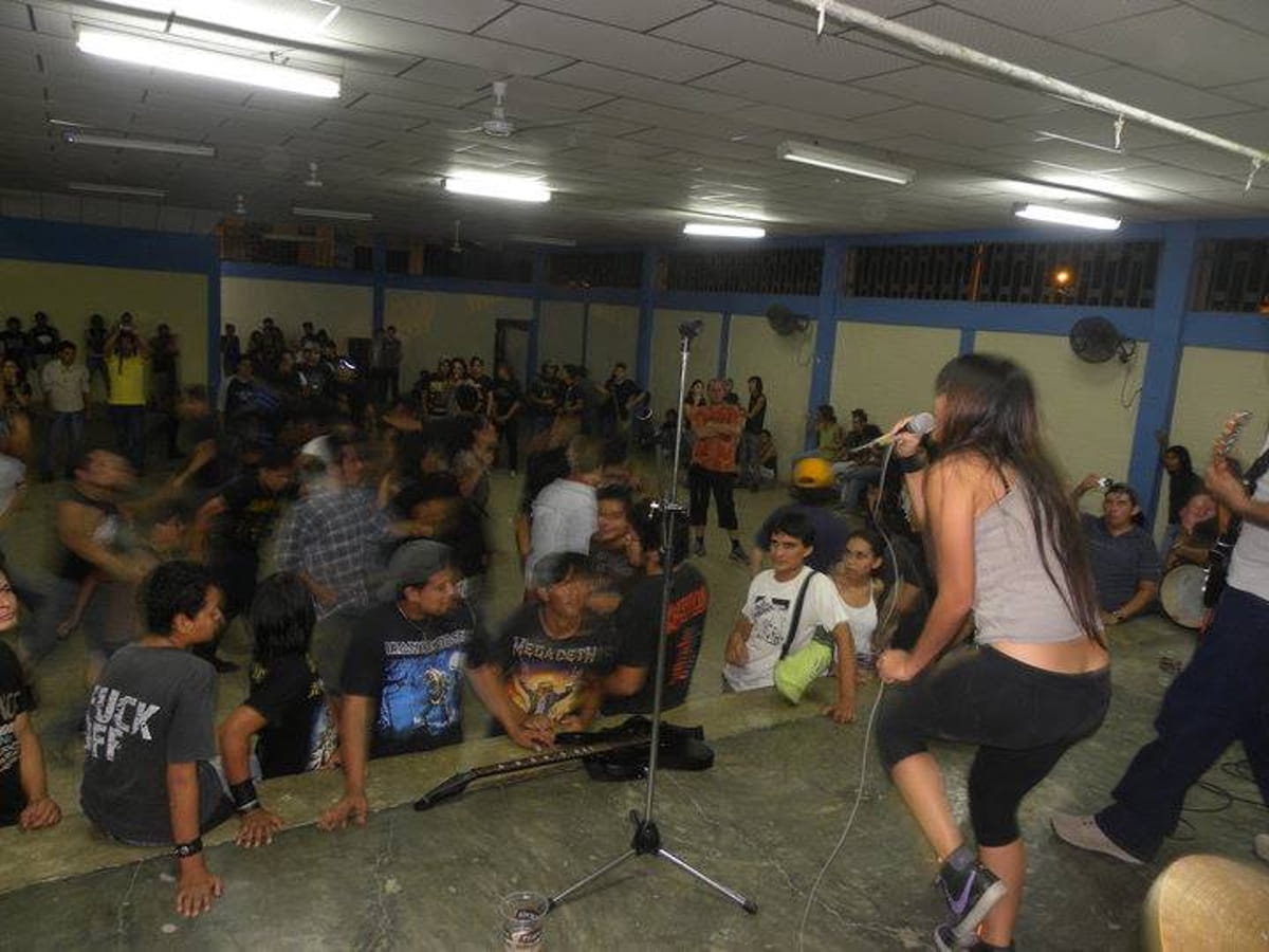 PUKARANA talk 23 years of Ecuadorian hardcore, DIY shows, and the story behind "Suicidio Escolar" 2 PUKARANA