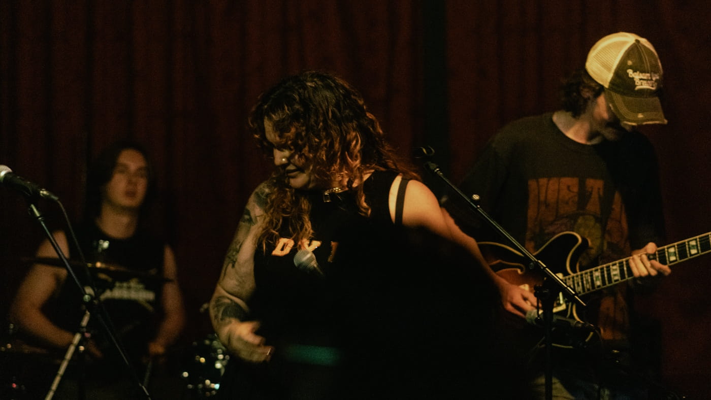 bratlash walk through their debut EP, discuss power, transmutation, an all-femme production chain, and staying off Spotify 7 Bratlash @ O'Brien's