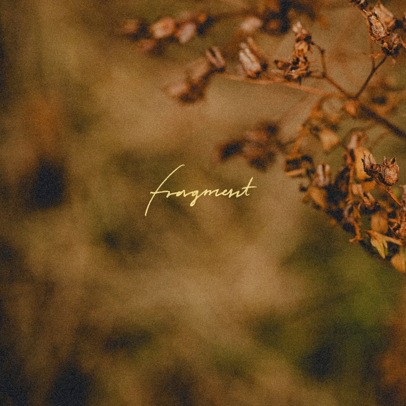 Oslo duo ASTORIA let the subconscious write the words on "Fragment", new EP "'Colder Than Before'" coming up 3 Fragment