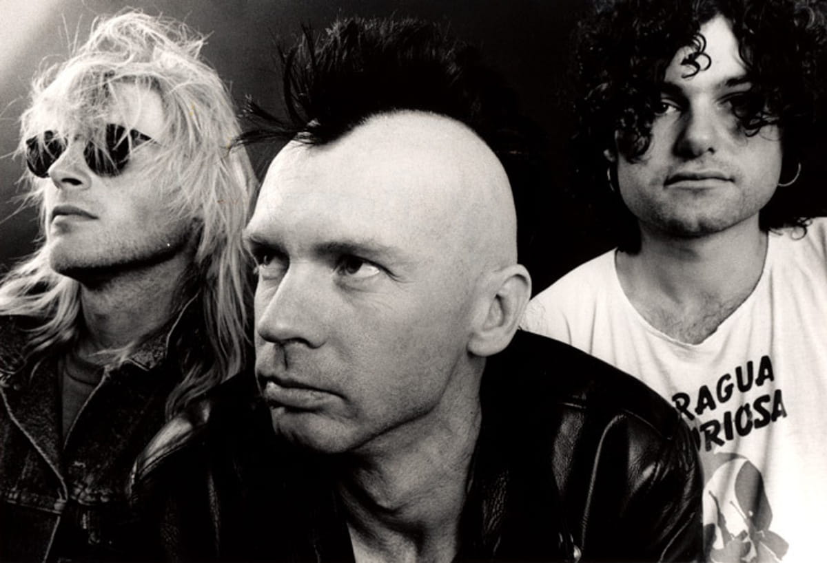 Thirty-five years later, New Zealand noise rock vets LUNG are still pulling their own songs apart 4 1991 - Lung (Brent Gemmill, Dave White, Phil Williscroft) by Dionne Ward