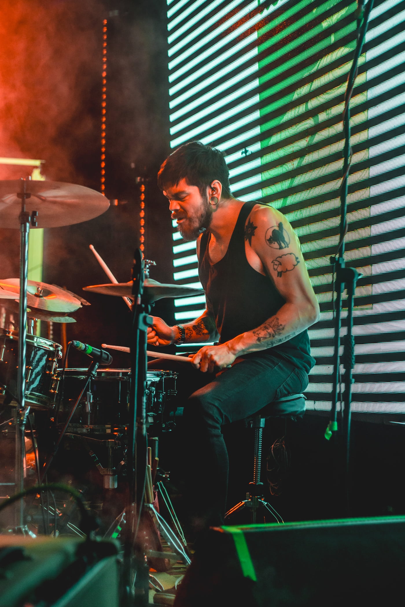 Acróbata. talk "tèlesma", Spanish lyrics and keeping post-hardcore moving through Puebla 12 acrobata at C3stage, by @perrxsdeazotea