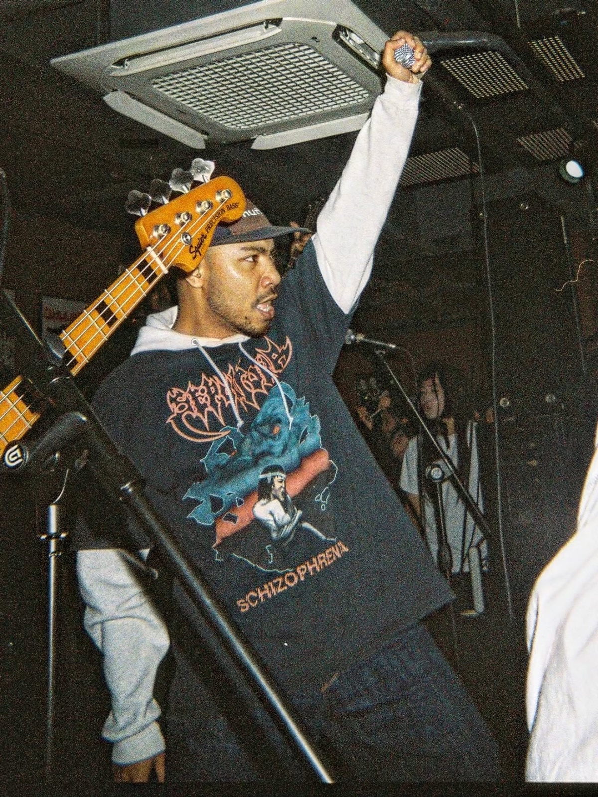 Singapore crossover band DECEASED talk Singapore hardcore, Dio, disappearing venues and the fight behind "Last Stand" 4 Deceased live in South Korea - @u_neri