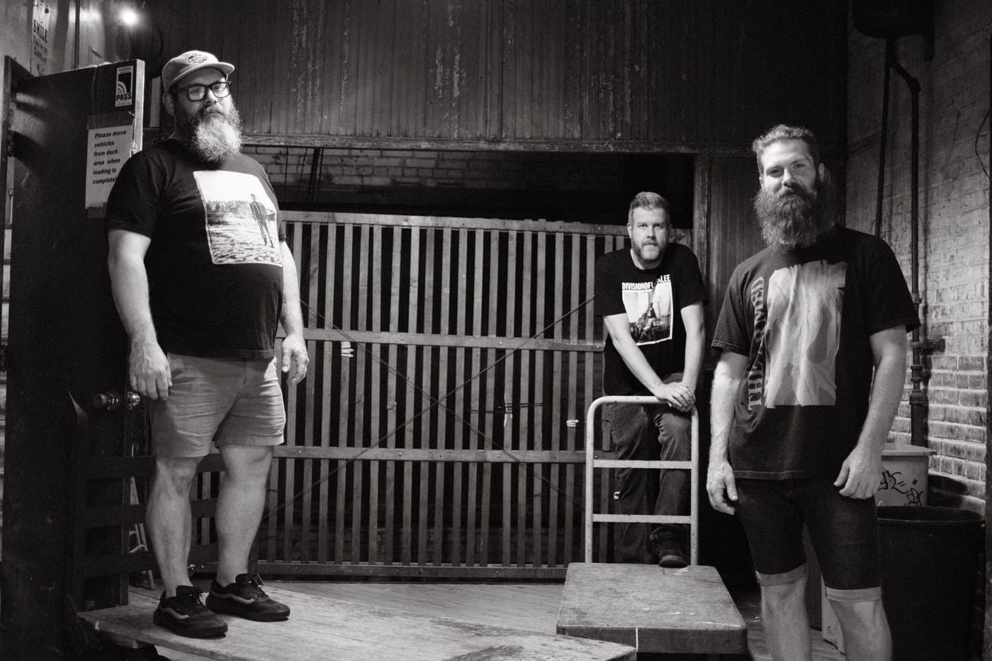 IRON LININGS twist noise rock and post-hardcore through "Urban Abyss" 1 Iron linings