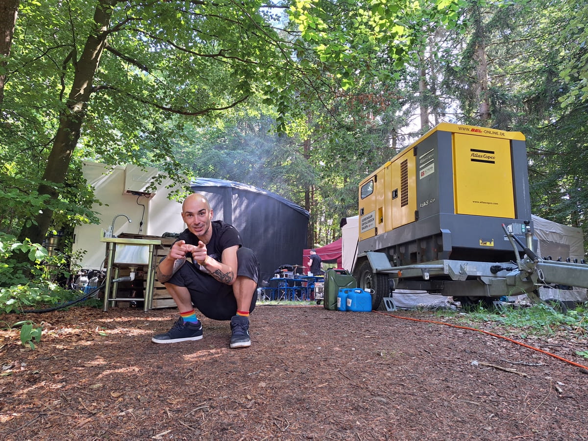 ANTILLECTUAL look back on 25 years of touring, politics and DIY work 7 KNRD Fest backstage in the Bavarian Woods