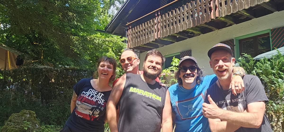 ANTILLECTUAL look back on 25 years of touring, politics and DIY work 4 Meeting up with friends of Timeshares and MakeWar at KNRD Fest