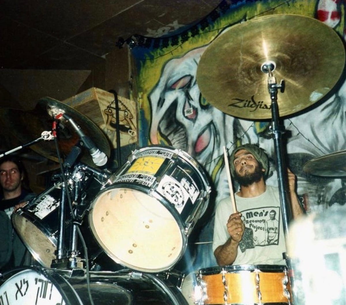 Twenty years later, LA powerviolence band Lana Dagales finally get their abandoned LP out 6 mission records SF 2000
