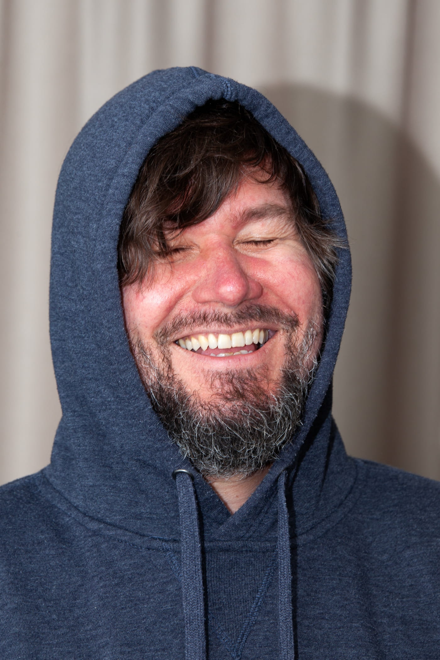 VELCRO DOG premiere “I’ll Stick to Fiction”, the third “Fjord Noir” single, a song about fiction as shelter from a world Tony Gonzalez can barely handle 5 Velcro Dog is the solo project of Norwegian musician and songwriter Tony Gonzalez, by Steffen Normark