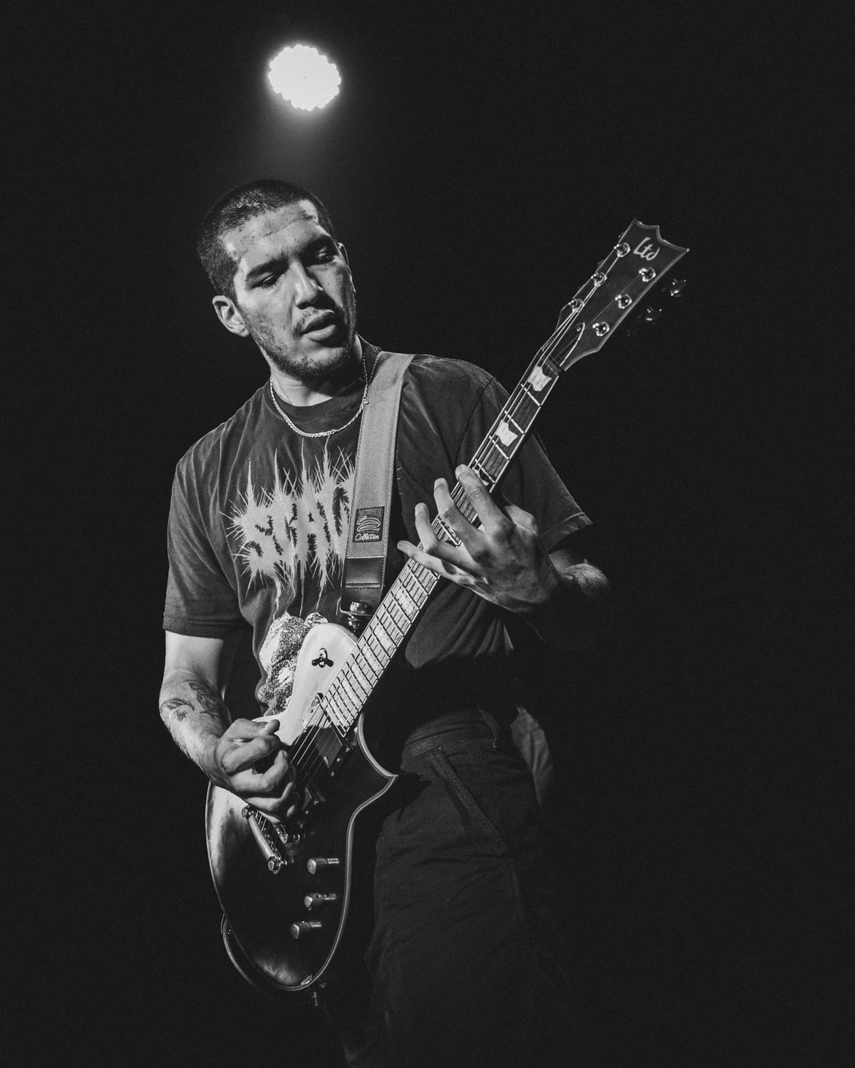 Madrid Latin hardcore band FIRSTLINE carry migration, family memory and life between countries into wild wild new EP "TRIBU" 14 FIRSTLINE live