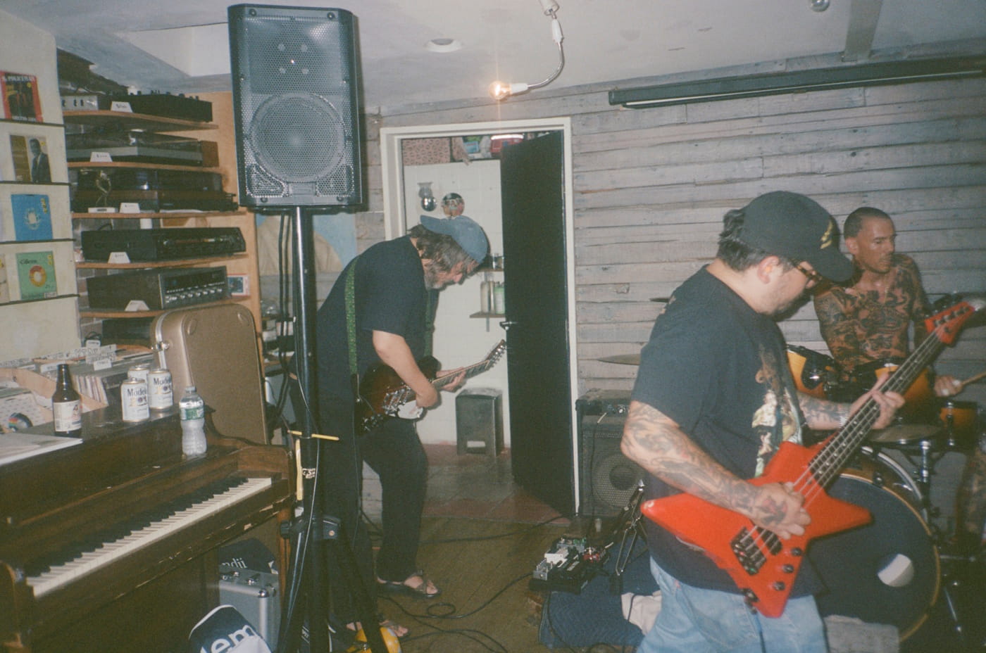 Brooklyn hardcore band Melting People turn 40, lost time and family illness into “Demo 2026” 2 MELTING PEOPLE