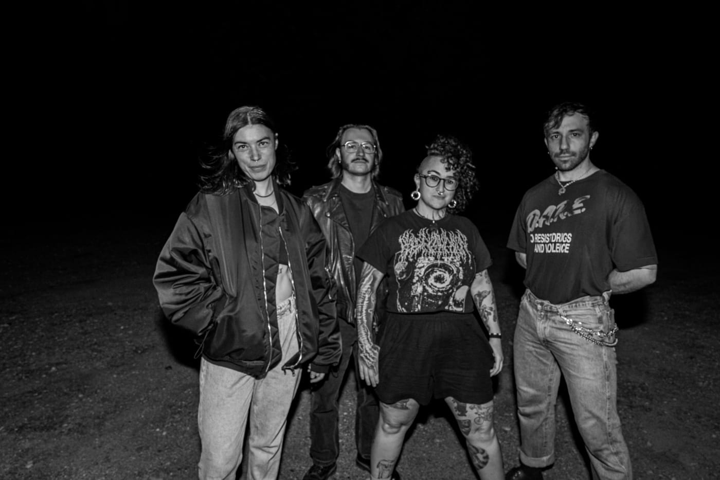 Berlin's LA HAINE pack tom-heavy hardcore, abrasive screams and sudden softer melody into striking 18 minutes on"Spilling Raw" 2 La Haine, by Leandro Solagna, @leandrosolagna