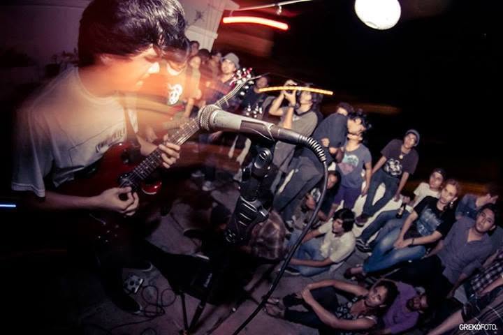 Guayaquil post hardcore band CABRAS return to a younger Ecuadorian scene that found them after they were gone 6 CABRAS, March 2014 (By Grekofoto)