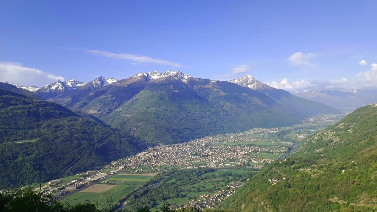 Italian Alpine hardcore band SOTTOMISSIONE ZERO trace more than 25 years of hardcore back to a small scene in Italy’s Valtellina 8 Sottomissione Zero