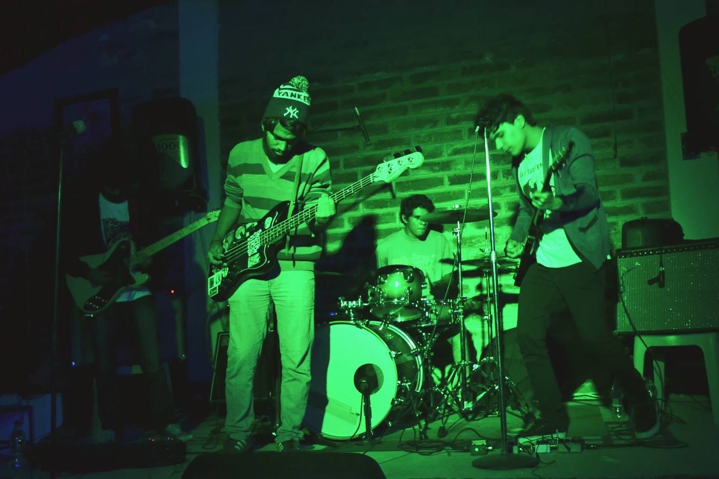 Guayaquil post hardcore band CABRAS return to a younger Ecuadorian scene that found them after they were gone 12 CABRAS, 2016