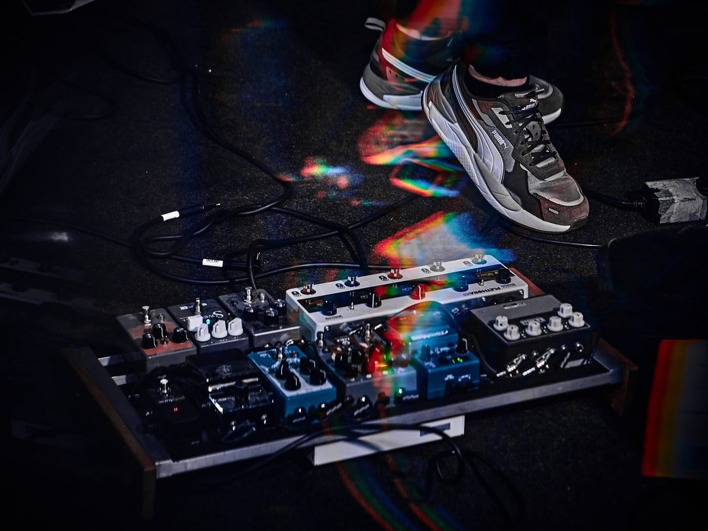 Moscow screamo band сплошь (SPLOSH) discuss new song "град", shared rehearsal spaces and the bands they came from 7 splosh / сплошь
