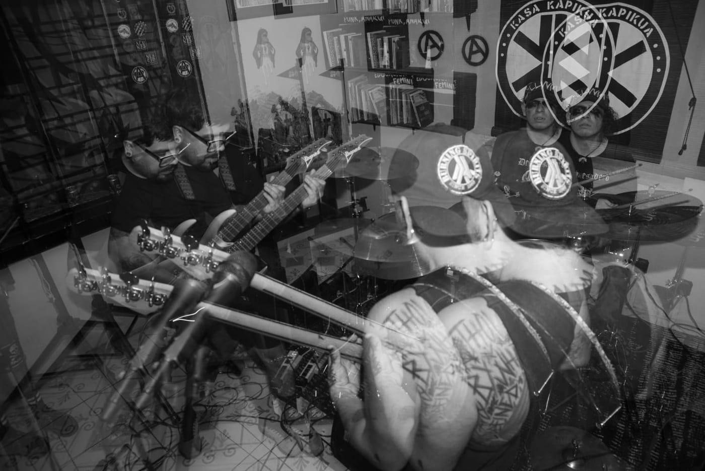 Guatemala crust punks LLVVIA bring three different routes through the local underground into their self-titled debut 11 LLVVIA by Adolfo Batz