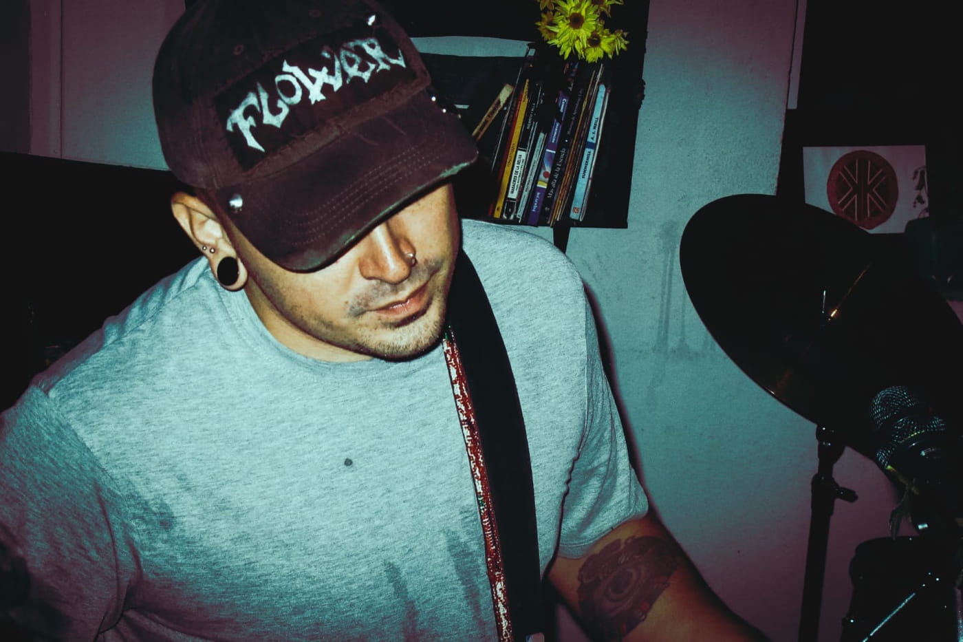 Guatemala crust punks LLVVIA bring three different routes through the local underground into their self-titled debut 5 LLVVIA by Nash