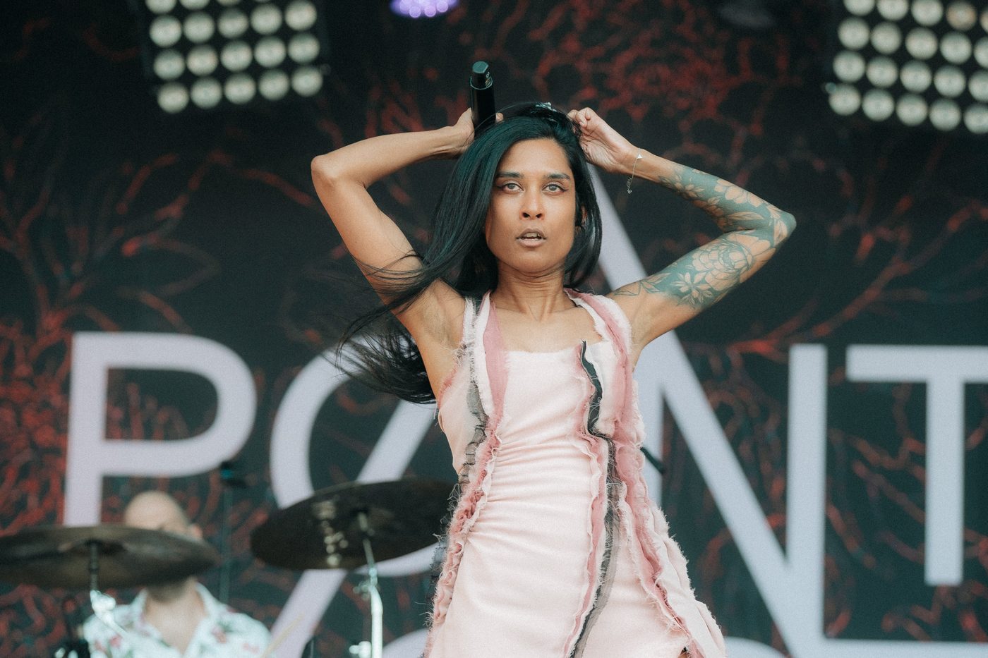Parisian post-hardcore band Point Mort built a show for Hellfest's Warzone, then saved it on a live album 7 POINT MORT