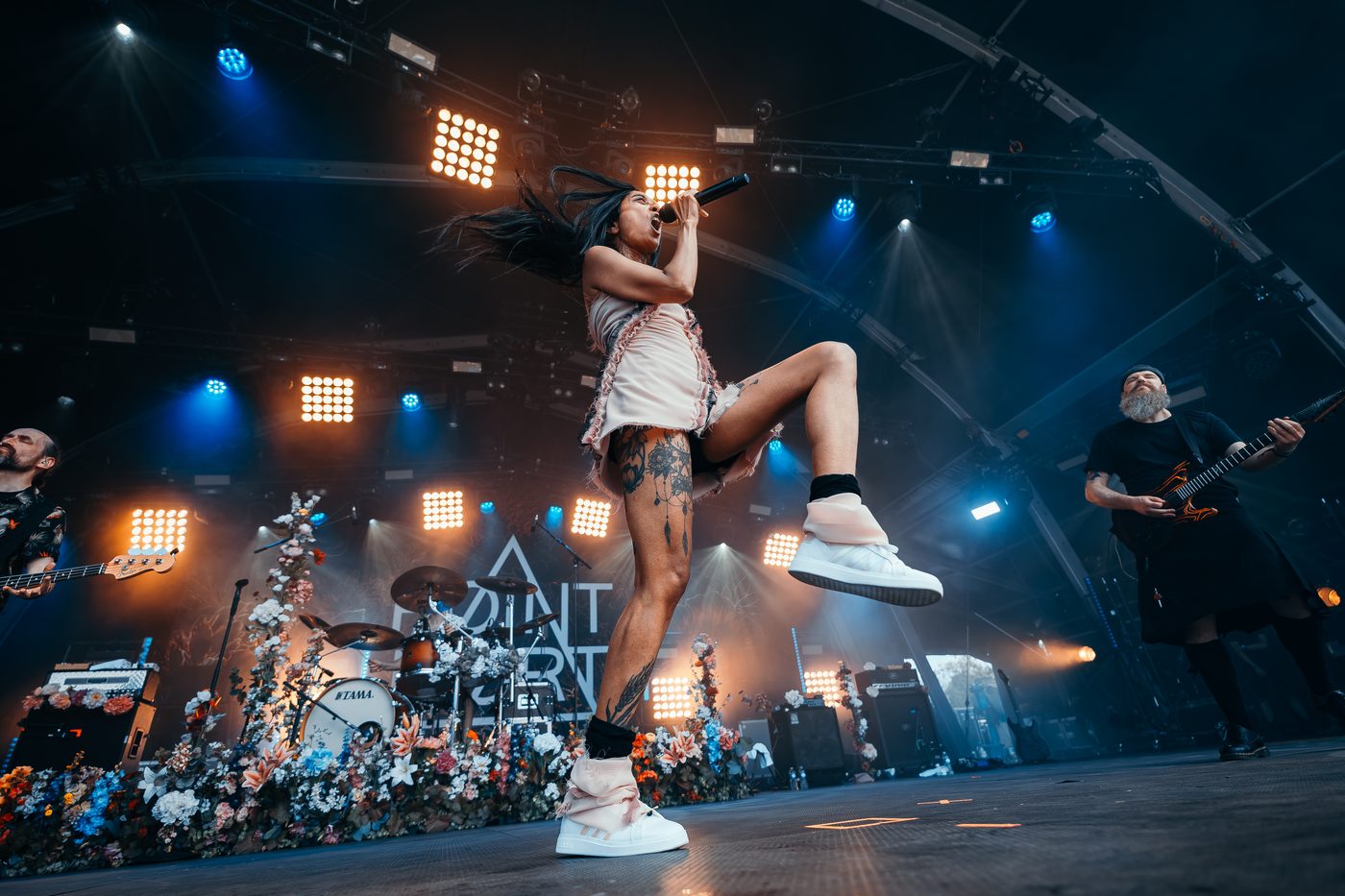 Parisian post-hardcore band Point Mort built a show for Hellfest's Warzone, then saved it on a live album 1 POINT MORT