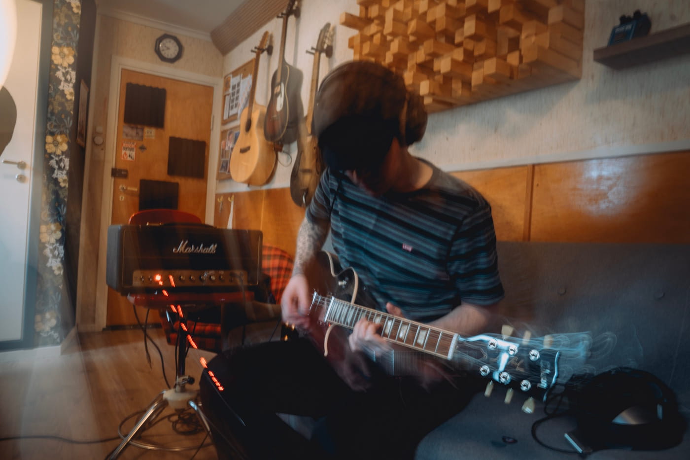 Hardanger punk rock'n'rollers DEAD TARGET bring their hometown roots to debut album "Still While It Spins" 2 Sevve Stokholm, by Sondre Lunestad