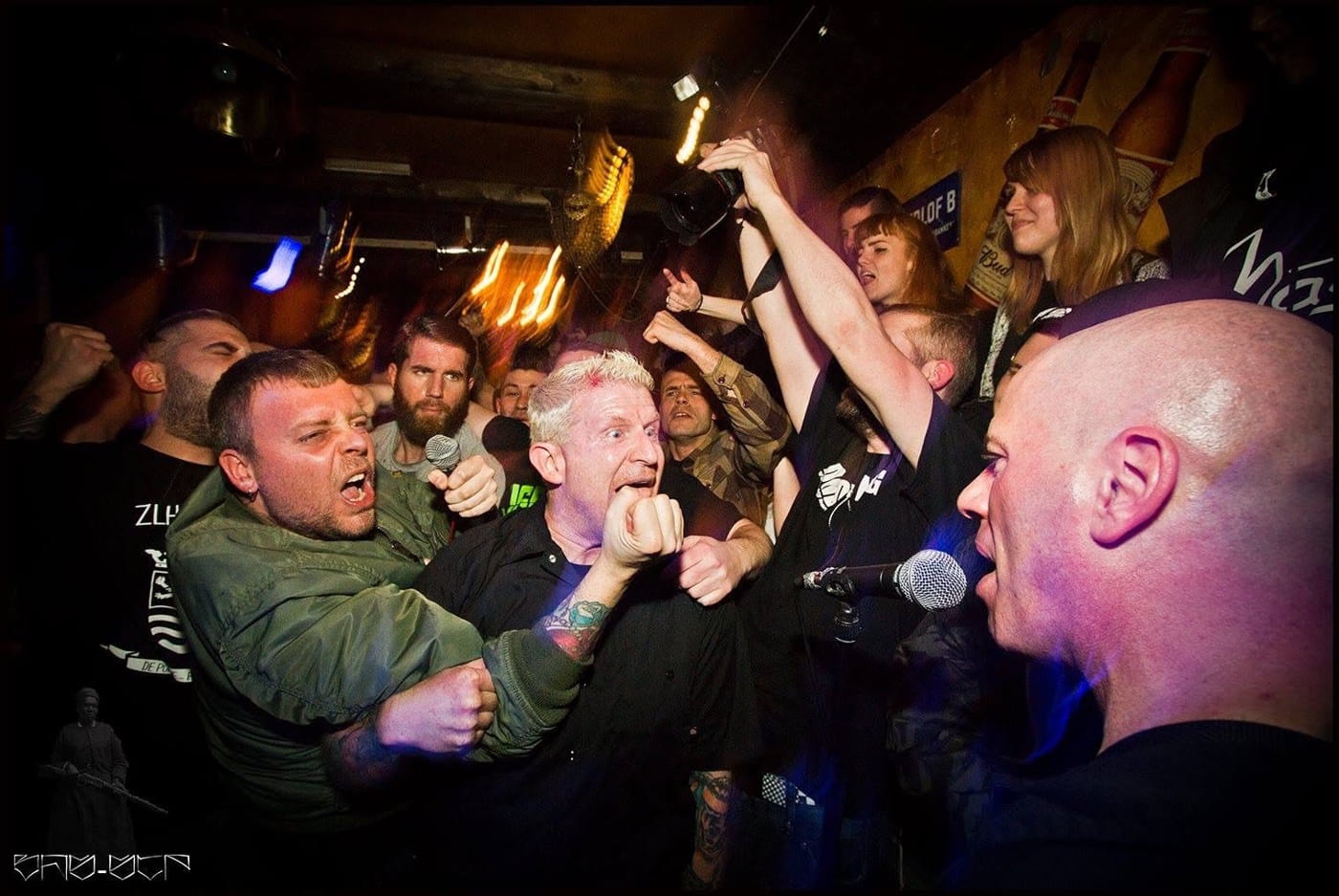 SLAPSHOT end 41-year run with a 25-song farewell in Boston (photos, videos) 1 SLAPSHOT, 2015